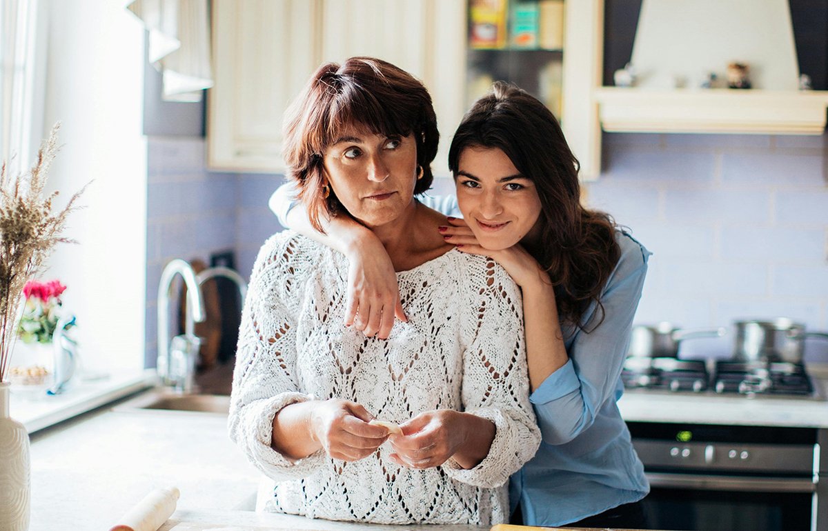 🍫✨ Are you ready to be crowned the Favourite Child this Mother's Day? 🌟 Dive into our blog and get ready to make some memories 👉 vist.ly/3649g #MothersDayMagic #FavoriteChildChallenge #Chocolate #GNAW #Hotchocolate #MothersDayGifting #Gifts #chocolategifts