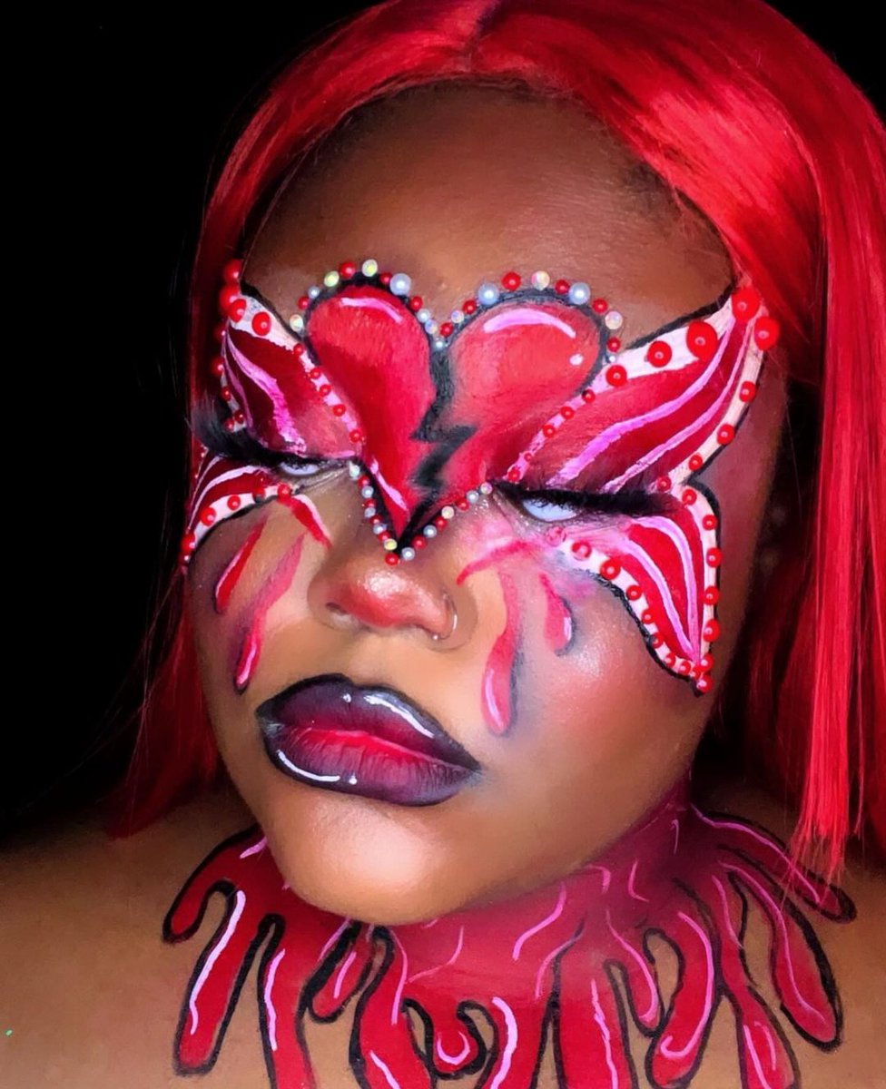 facepaintcom's tweet image. Such a creative "Heartbreak Anniversary" look by @labrianna__ 😮❤️ We totally LOVE this amazing creation! Check out her page to see more. 👏

Products used:
Kraze FX Fundamentals 6 Color Primary Palette (6 gm each)
facepaint.com/products/kraze…
 
#facepaintcom #facepaint #krazefx