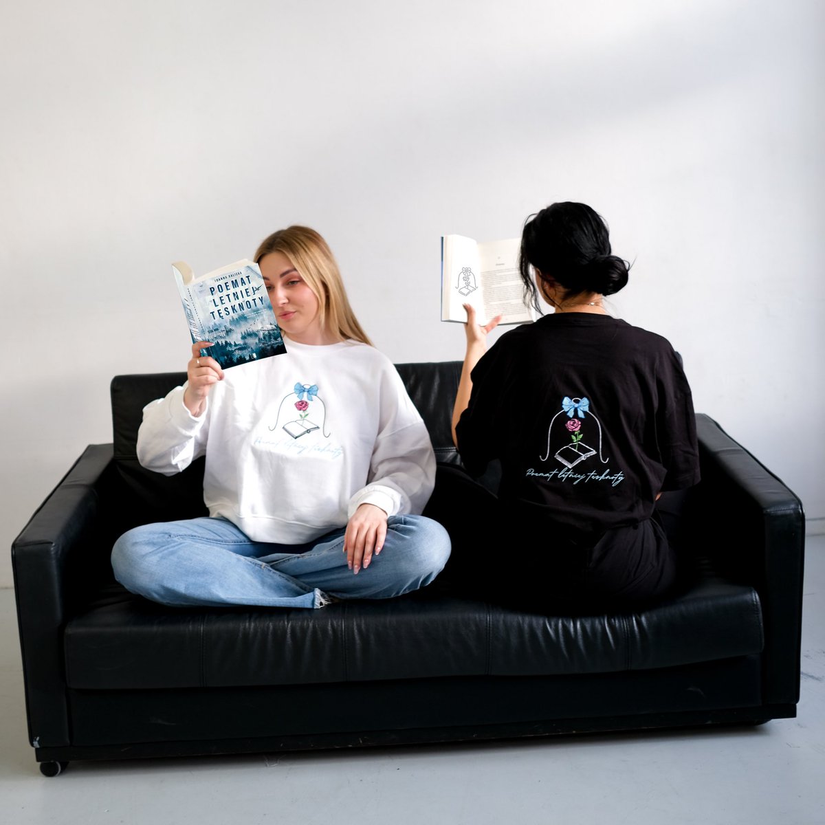 mvariev's tweet photo. 𝑷𝒐𝒆𝒎𝒂𝒕 𝒍𝒆𝒕𝒏𝒊𝒆𝒋 𝒕ę𝒔𝒌𝒏𝒐𝒕𝒚
#cozymerch @nahmafia #papierowePLT https://t.co/mfSvTo1XvV
