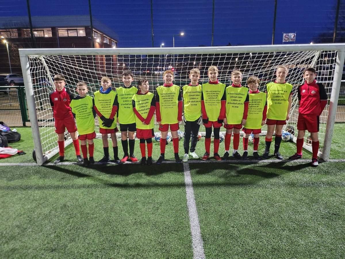 GSC2011RedBlack's tweet photo. GSC is proud to join forces with Network Rail and the Scottish FA to launch a vital Rail safety campaign. We  and we want to make sure that everyone in our GSC family knows how risky it is to trespass on train tracks. @ScottishFA @ScotFANorth @NetworkRailSCOT @BTPScotNorth https://t.co/OynUqgCGBa