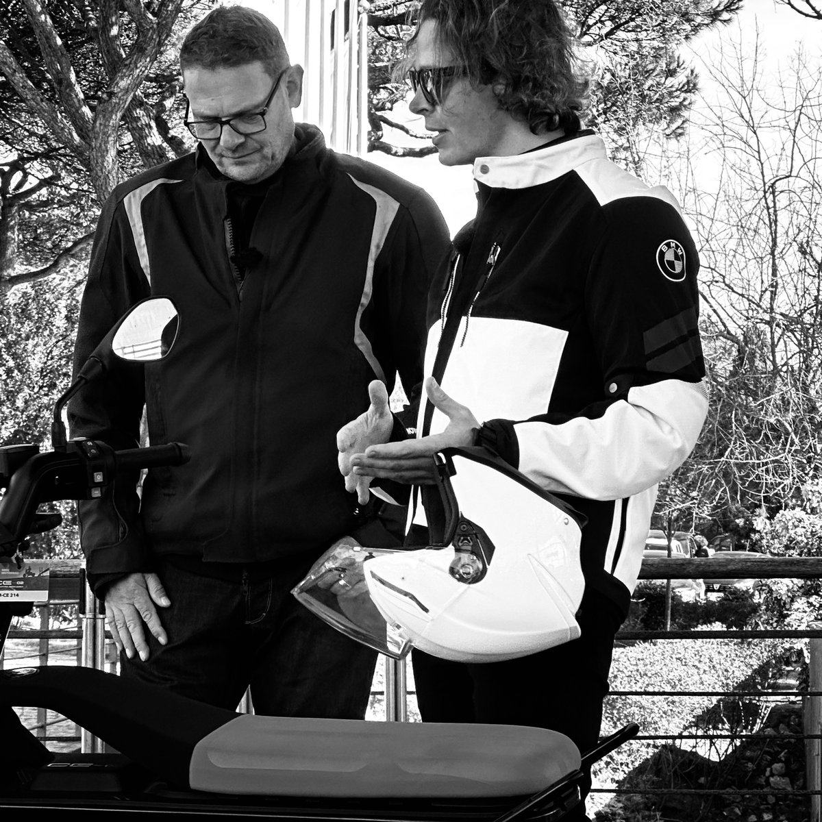 niccolo_casas's tweet image. I was honored to receive an invitation from @BMW and @BMWMotorrad to experience their groundbreaking electric vehicles firsthand, engaging in conversations about innovation, AI, and sustainability. Stay tuned for more updates!e #BMWCE02 #PluggedToLife