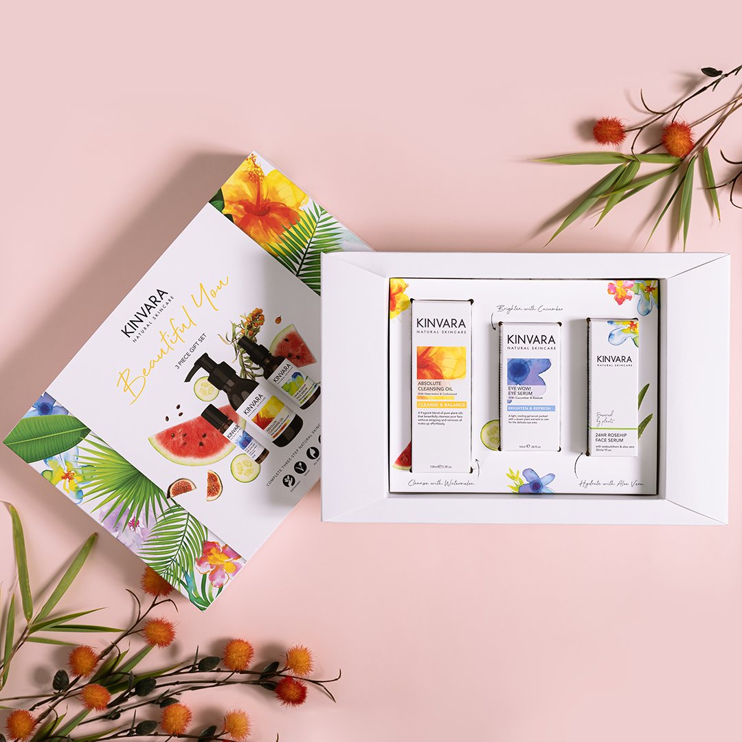 KinvaraSkincare's tweet photo. Mother’s Day is right around the corner. Shower mum with love in the form of a Kinvara Skincare Gift Set. 🥰

Shop here: https://t.co/EpqehGDeOc https://t.co/lFK94m04sH