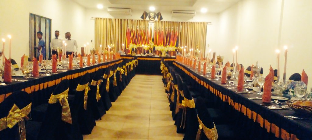 Dinner Night 🍷🍽️💙