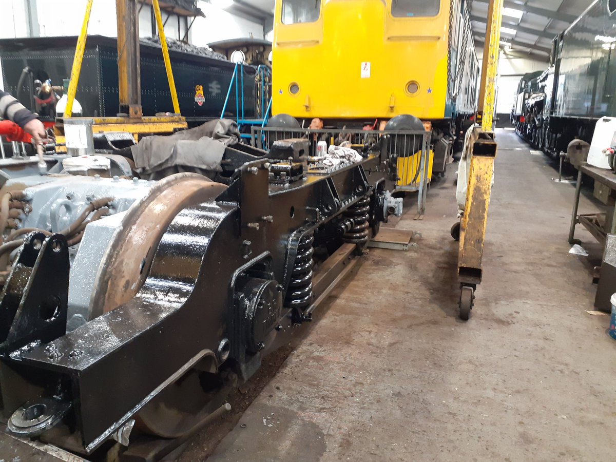 colin_walker68's tweet photo. Some good progress being made in @WorthValley #kwvr #Haworth #locodept on Class 20 031. Bulk of major body work welding is done. Paint being applied to bogie no 1, and soon refurbed bits will be bolted back on. Then of course there is still the matter of bogie no 2! 🤔 #shedlife https://t.co/Pn3BmmXPHg