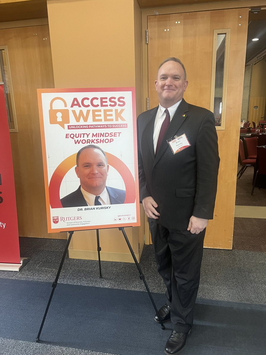 JackashaWiley's tweet image. Access Week Day 4 @RUCollab 

Dr Brian Kurisky #AccessWeek