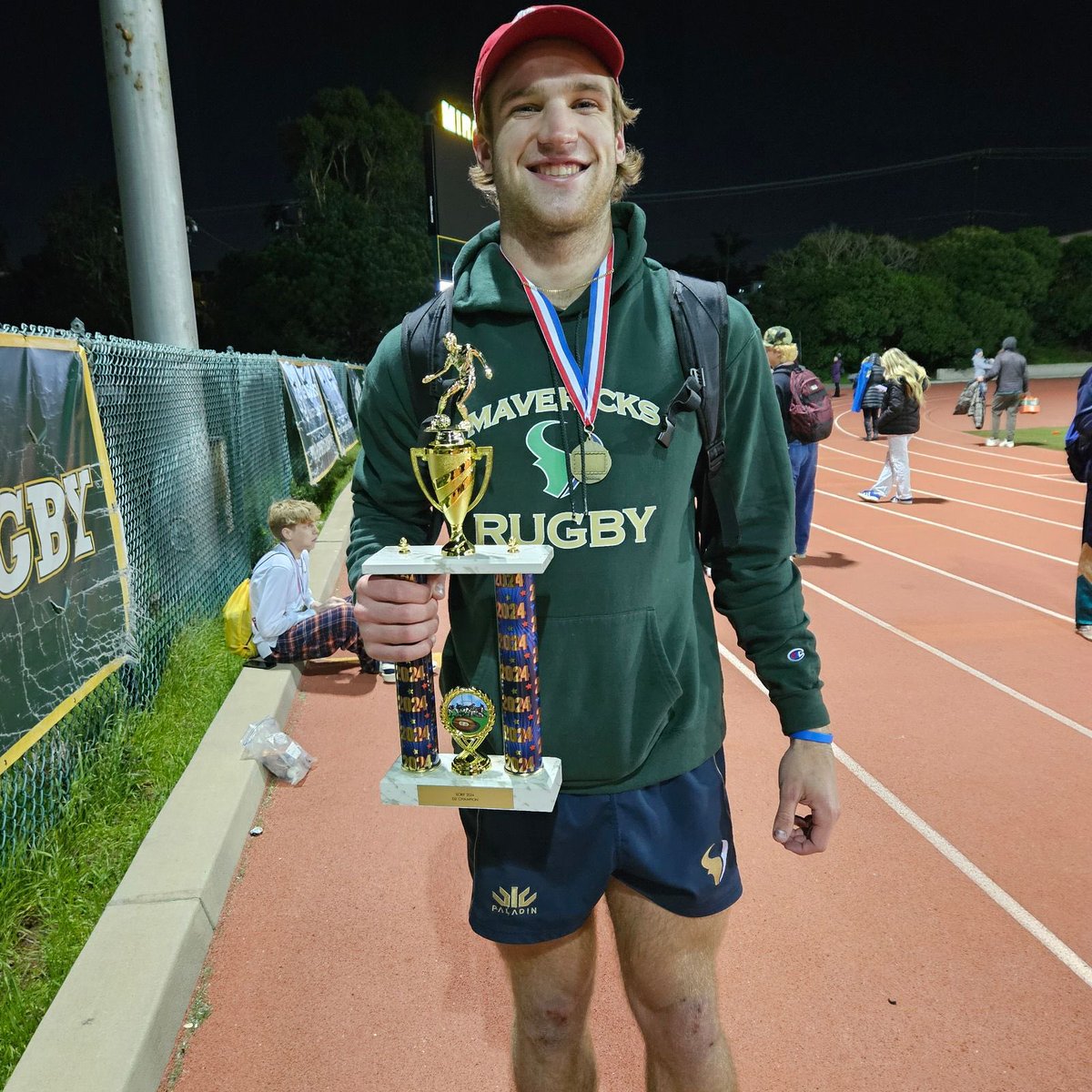 EjBrandreth's tweet photo. Ran hard and secured the W!! Onto track with more wins to take and more records to break! Go Mavs!
@SSovacool55 @ApplebaumNathan https://t.co/pGLuib9p51