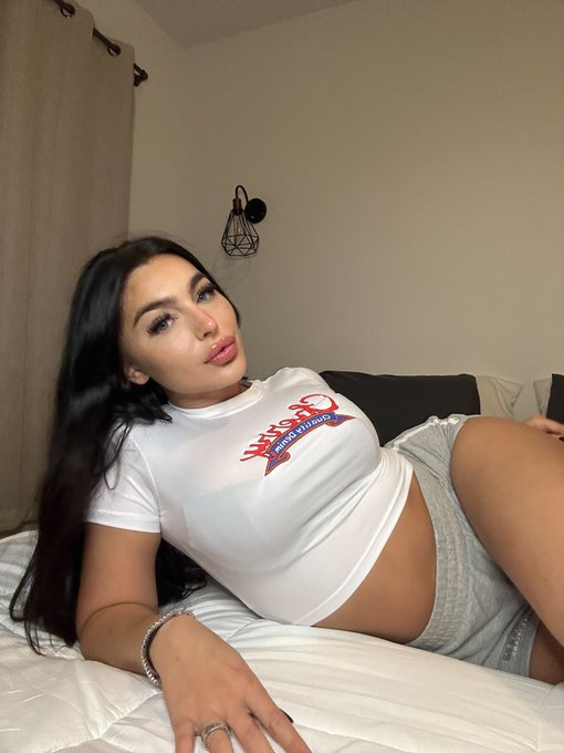 On or Off https://t.co/lnVLY0yj2T