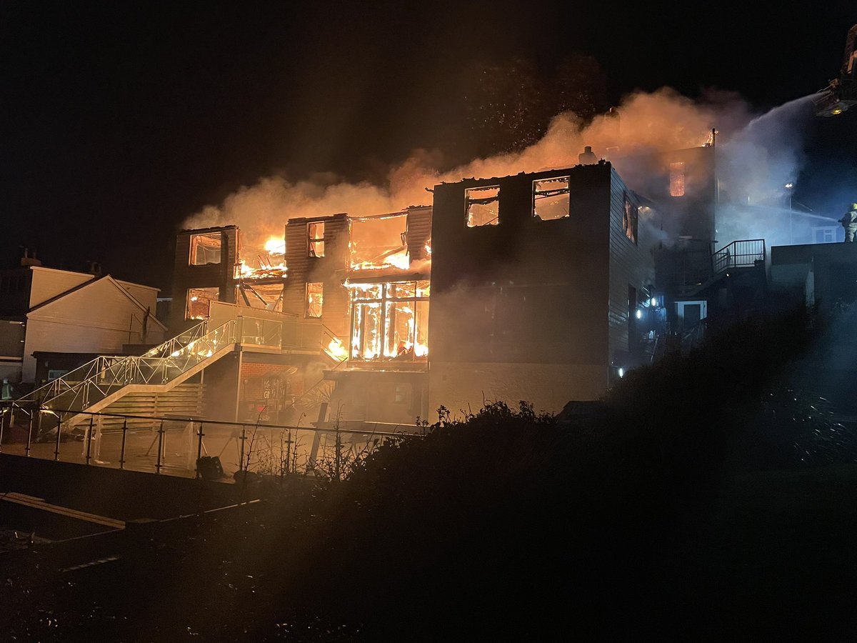Carl Halewood (@carlos_hs031) on Twitter photo My thanks to all <a href="/HantsIOW_fire/">Hampshire & Isle of Wight Fire & Rescue Service</a> crews, specialist appliances, <a href="/hiwfrs_control/">Hampshire & Isle of Wight Fire Control</a> <a href="/HantsPolice/">Hampshire Police</a> <a href="/SCAS999/">South Central Ambulance Service</a> and <a href="/RRT_UK/">Rapid Relief Team UK</a> for their hard work in challenging conditions throughout the night in Hillhead. πππ My thanks to all <a href="/HantsIOW_fire/">Hampshire & Isle of Wight Fire & Rescue Service</a> crews, specialist appliances, <a href="/hiwfrs_control/">Hampshire & Isle of Wight Fire Control</a> <a href="/HantsPolice/">Hampshire Police</a> <a href="/SCAS999/">South Central Ambulance Service</a> and <a href="/RRT_UK/">Rapid Relief Team UK</a> for their hard work in challenging conditions throughout the night in Hillhead. πππ
