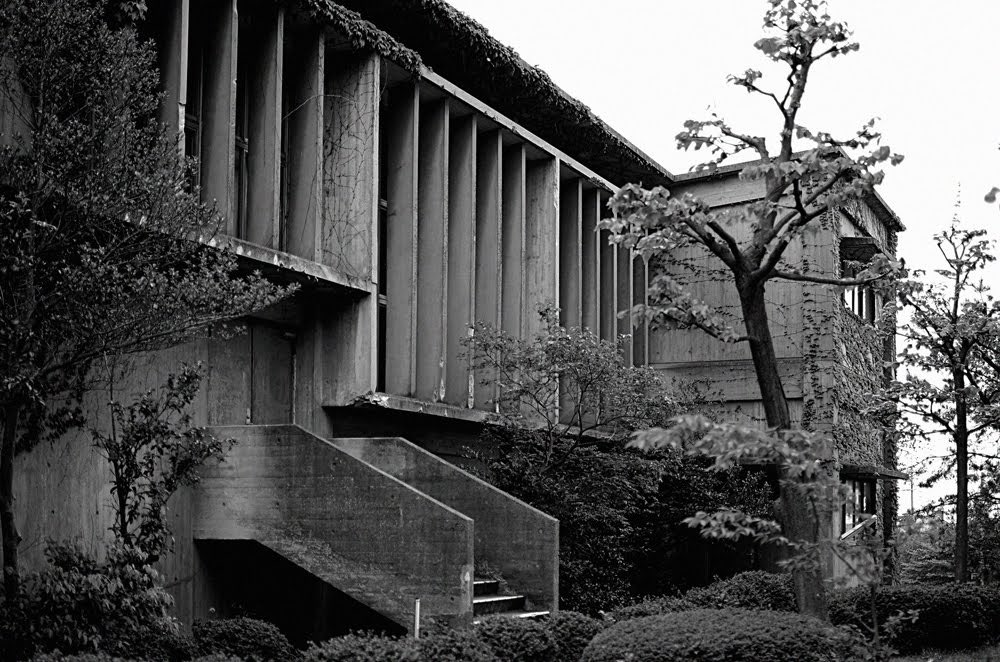 Joies que desconeixes i que descobreixes mentre busques Arquitectura per compartir!

🔸Nanzan University (1964) Nagoya
      Japó
:::: Antonin Raymond

#Juevesdearquitectura #arquitectura #architecture #japan #docomomo