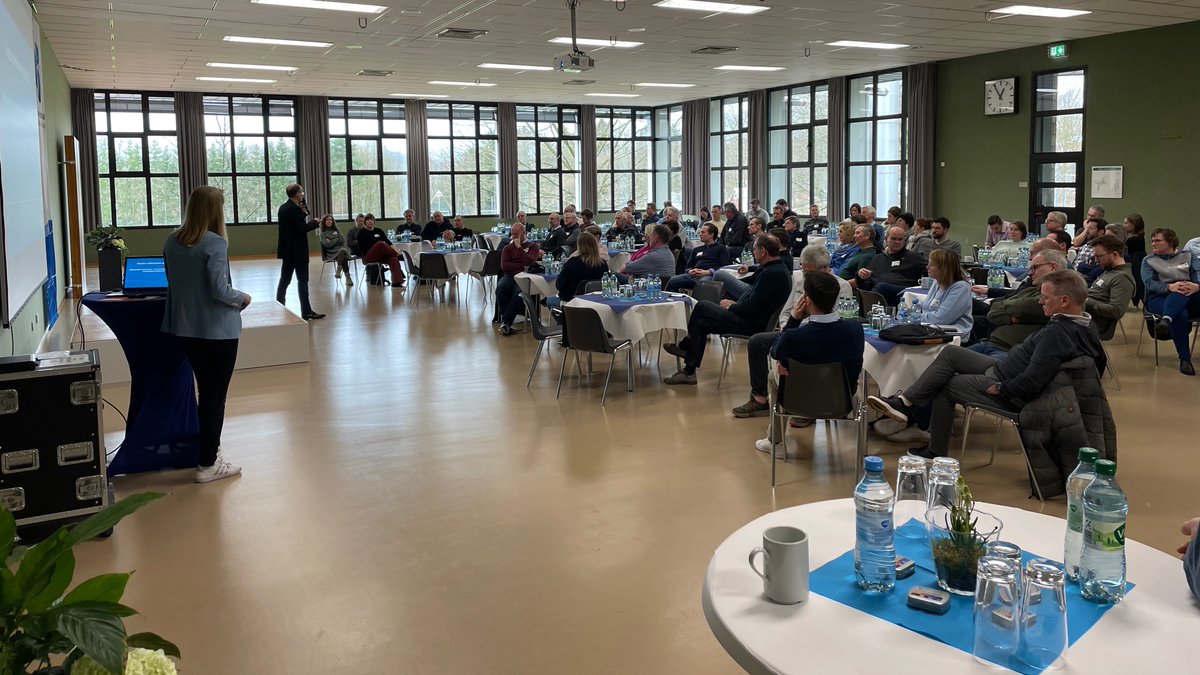 Wo drückt bei unseren Mitgliedsorganisationen der Schuh? Welche Themen können wir gemeinsam voranbringen? Bei der Geschäftsführer*innen-Tagung in Hachen liegt der Fokus auf Netzwerkarbeit und Kommunikation - mit dabei unser Vorstandstrio <a href="/NiessenLSBNRW/">Christoph Niessen</a>, Martin Wonik und <a href="/IljaWa/">Ilja Waßenhoven</a>!