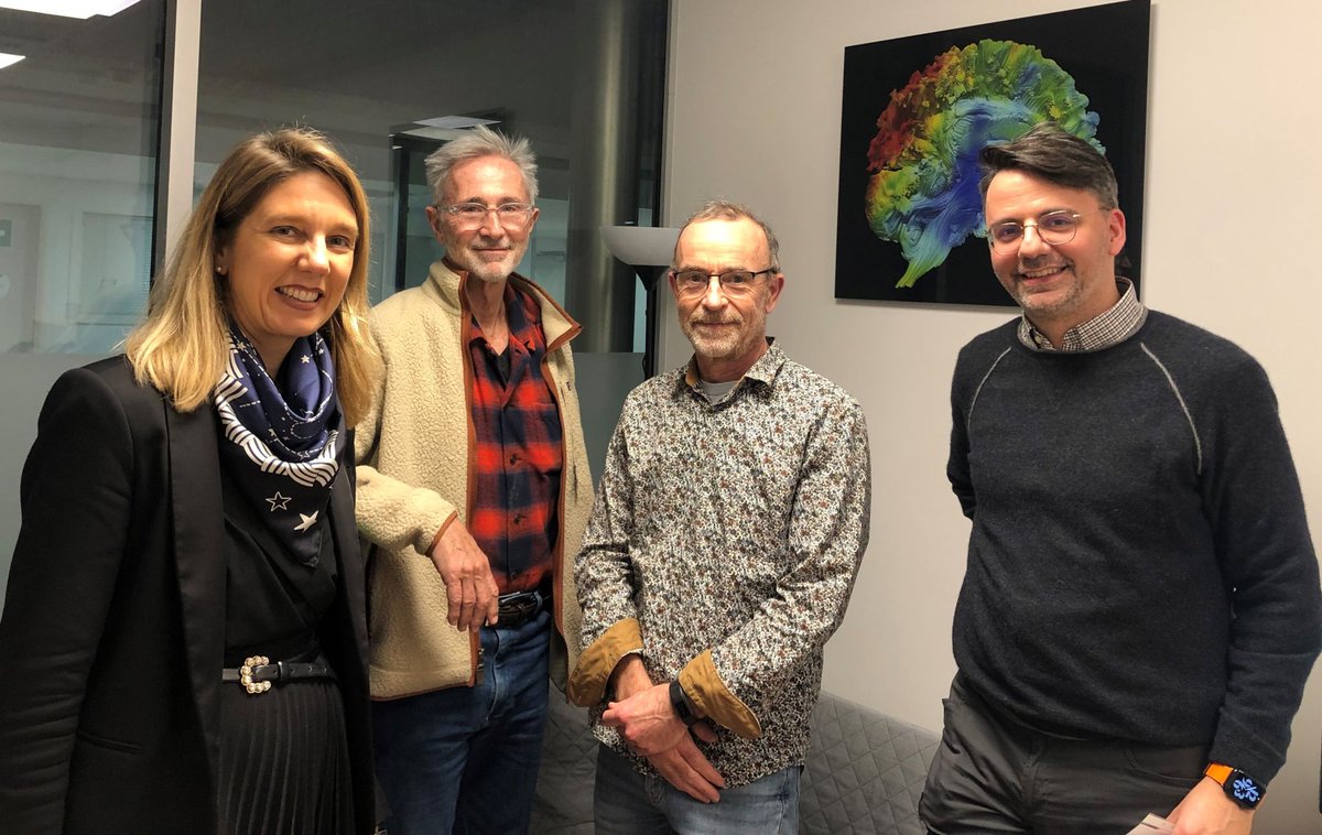 ⭐️Un grand merci <a href="/FRM_officiel/">Fondation pour la Recherche Médicale</a> et Thierry Lhermitte pour leur visite à la rencontre d'équipes impliquées dans le RHU SHIVA! 
📻RDV ce lundi 26/02 entre 10h et 11h sur <a href="/franceinter/">France Inter</a> pour la chronique santé sur la maladie des petits vaisseaux cérébraux🧠
<a href="/univbordeaux/">Université de Bordeaux</a> <a href="/CHUBordeaux/">CHU de Bordeaux</a>