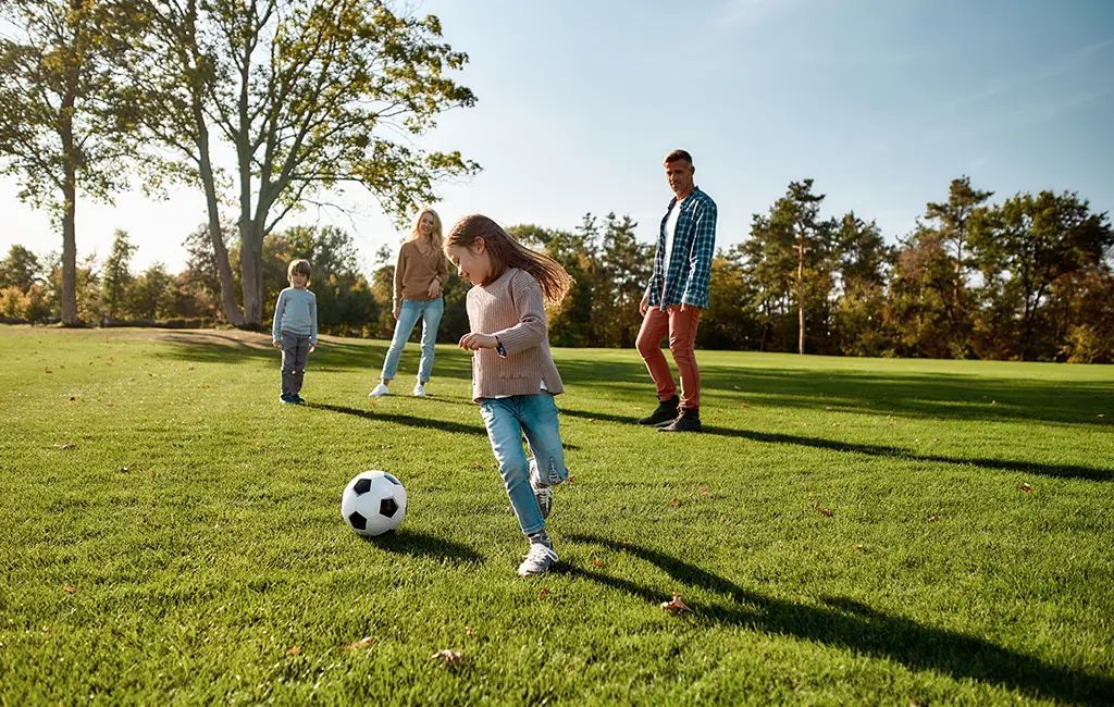 Why taking out life insurance alongside your mortgage could provide peace of mind A survey has revealed that almost half of people aged between 18 and 40 don’t have life insurance. Overlooking financial... READ MORE HERE: buff.ly/49CpnQh