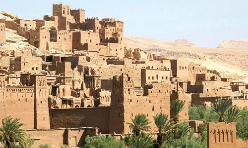 غيَّرت تلك الحركةُ السياسيةُ وجهَ الجزيرةِ العربية لأكثرَ من ثلاثمائة عام تالية، وألهمتِ المنطقةَ العربية. عندما قامتِ الدولةُ السعوديةُ في القرن الثامنَ عشر، قدمت نموذجاً مختلفاً، الدولة الوطنية، أي القومية الواحدة في مقابل الدولِ متعددة القوميات. وحقَّق وحدةً سياسية لم يشهد هذا