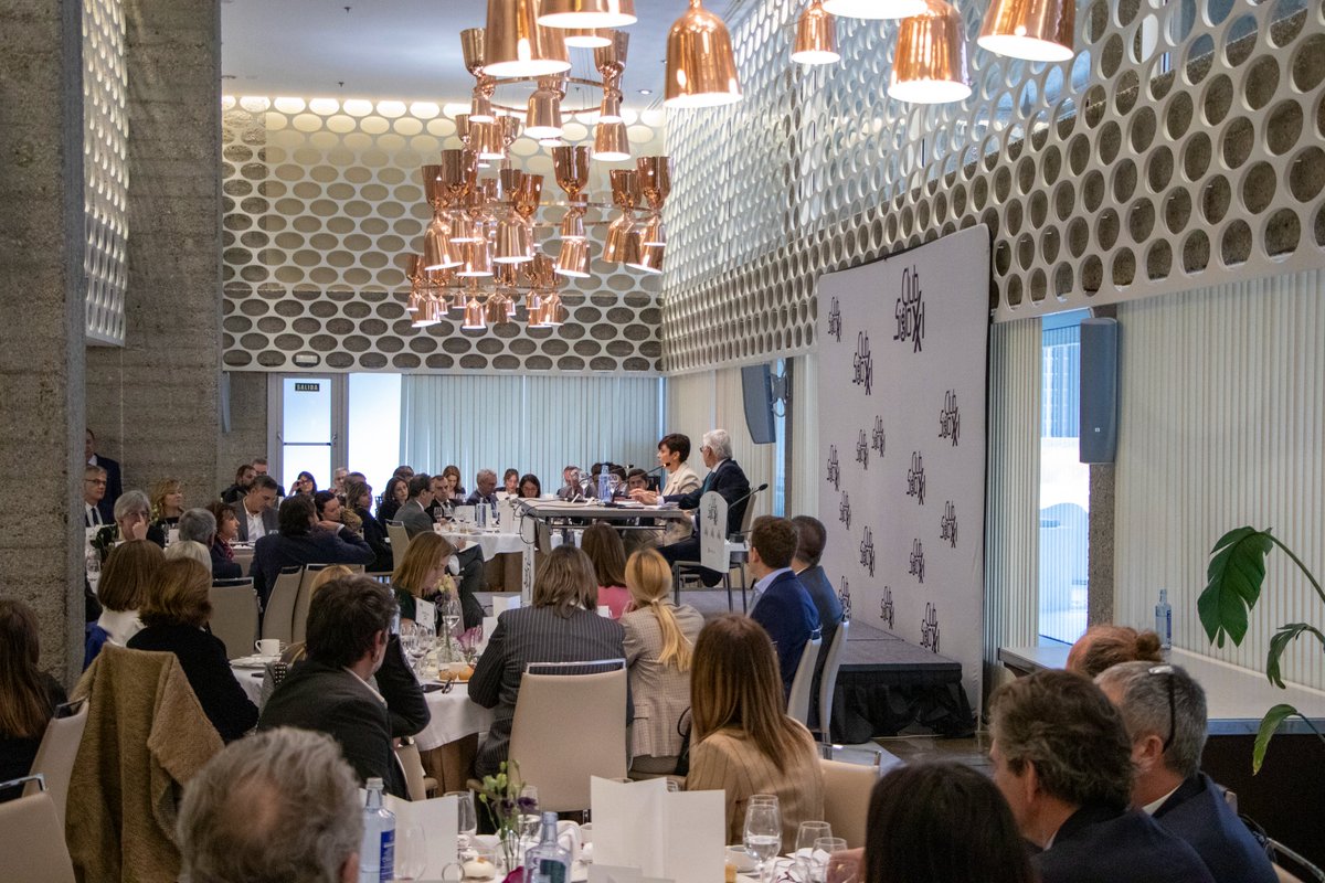 El #CMin aprobará en marzo el anteproyecto de ley de modificación de la Ley de Suelo y Rehabilitación Urbana.

🗣️ <a href="/isabelrguez/">Isabel Rodríguez García</a> espera contar con el apoyo de las Cámaras para "dar la tranquilidad y seguridad que necesitan los planeamientos urbanísticos"

🔗
mitma.es/el-ministerio/…