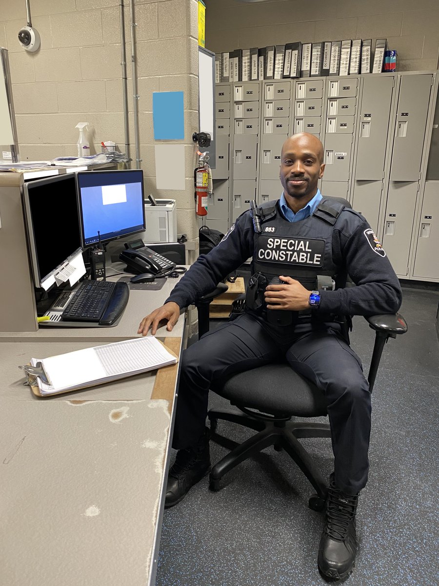 This week, we are proud to feature another member of our Service: Special Constable Oluwatobiloba (Tobi) Taiwo. Tobi’s parents moved to Windsor from Nigeria in their twenties, making him a proud first-generation immigrant.