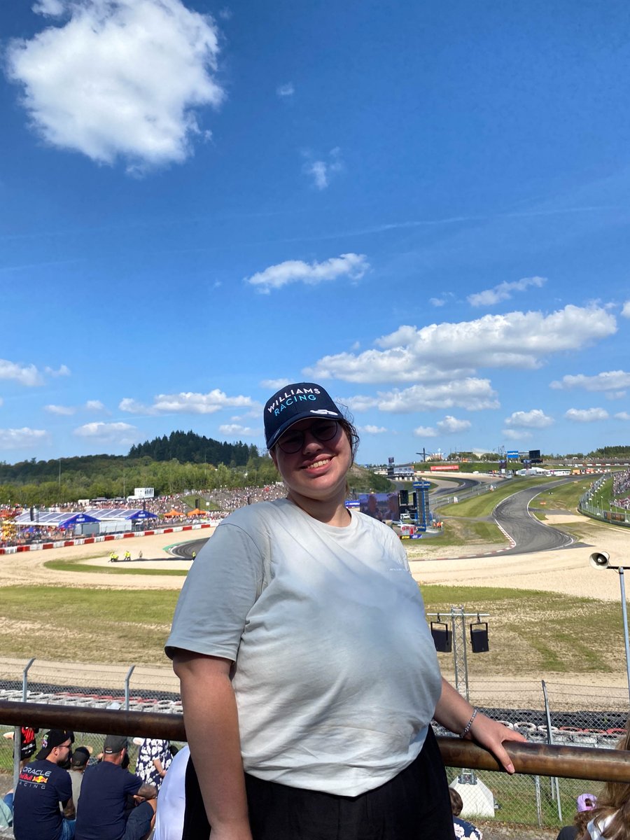 f1withsophie's tweet photo. hii! I'm not new to f1 &amp; #f1twt but I just created this account + I'm looking for new moots! :)

- my name is sophie / soph and I'm 20
- fav drivers are gr63, dr3, cl16, fd34 &amp; pg10
- fav teams are mercedes &amp; ferrari
- I watch f1, f2 &amp; fe

all interactions are welcome🩵 https://t.co/BR3oakIZXu
