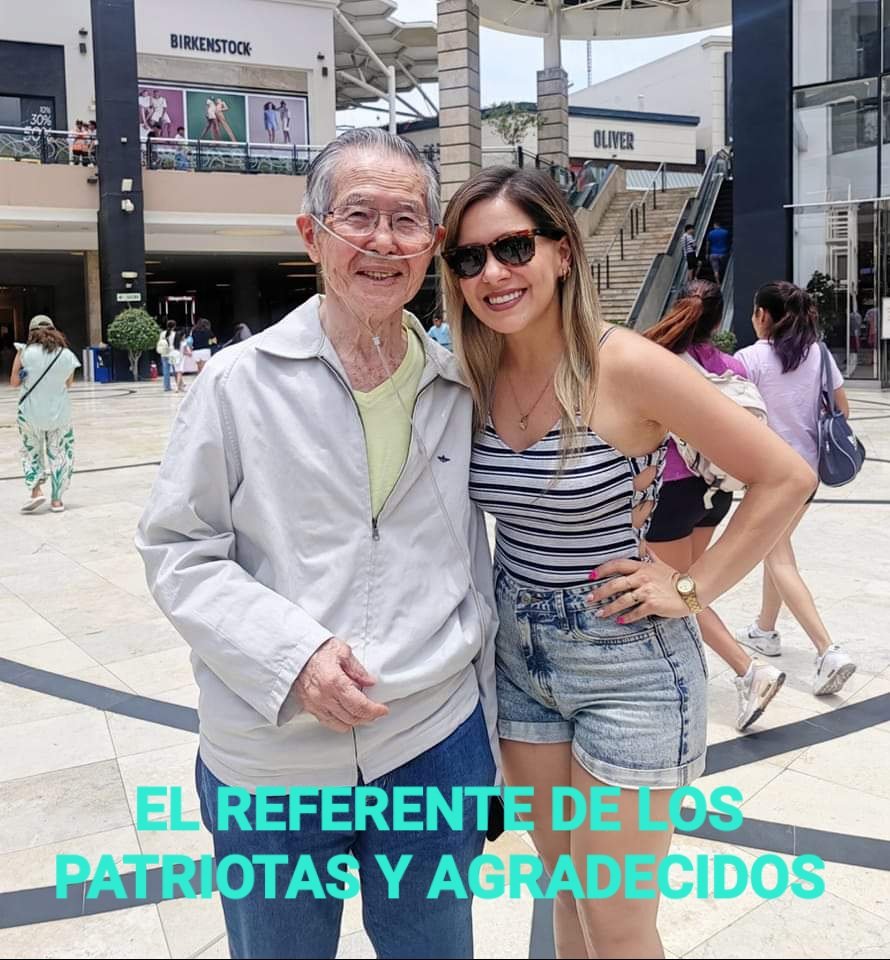caminostereo's tweet photo. @EpicentroNews Con ustedes... "EL MEJOR PRESIDENTE 🇵🇪 DE LA HISTORIA". #AlCesarLoQueEsDelCesar https://t.co/OGA0vNSRh0