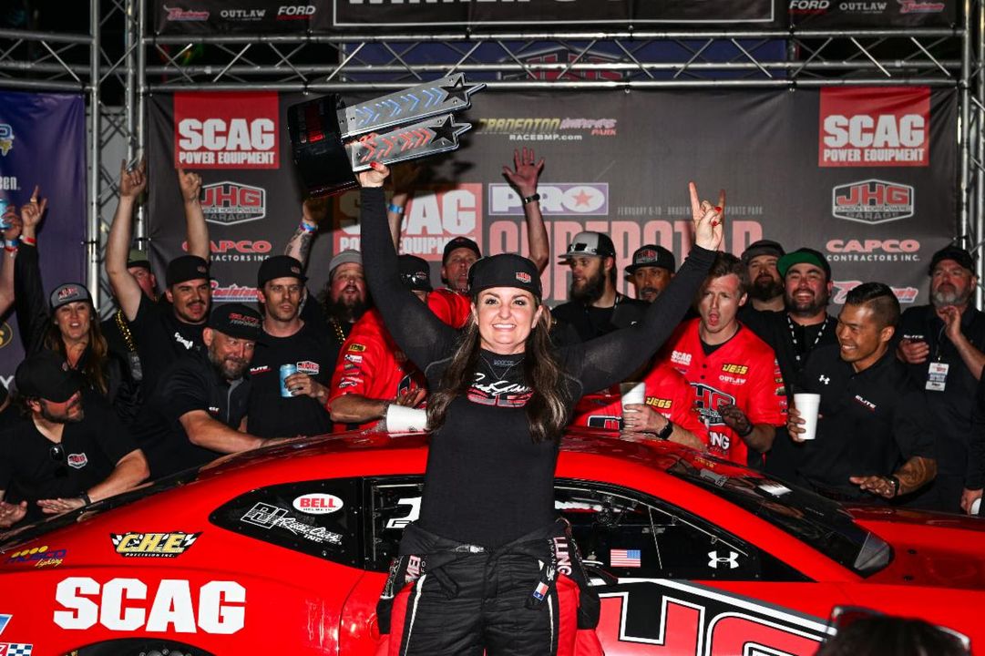 COMPCams's tweet image. #throughbackthursday #tbt
ERICA ENDERS WINS IT ALL AT SCAG PRO SUPERSTAR SHOOTOUT

COMP Cams
#compcams #cams #camshaft #noCOMPromise
Contact Us:
Call: 800-999-0853
Message Us: compcams.com/contact-us
#racing #gofast #autoracing #racingparts #lifters #valvesprings #pushrods