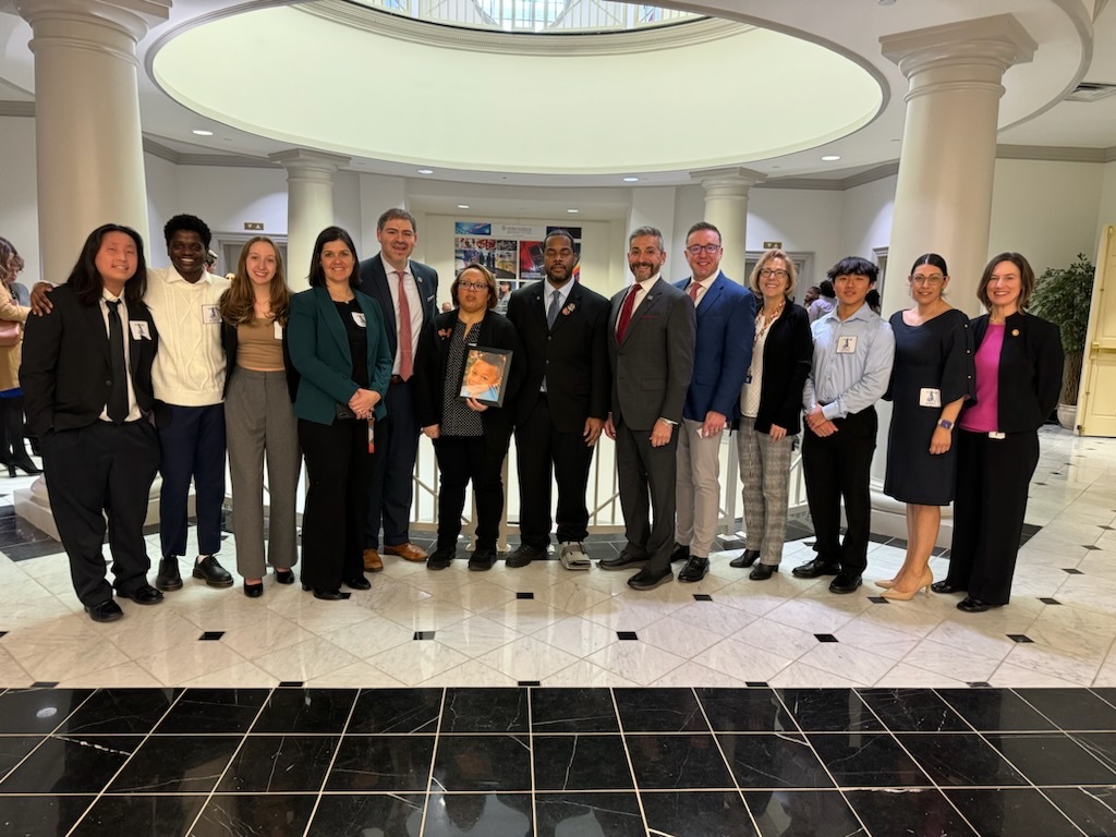 DHFBaltimore's tweet image. Digital Harbor Foundation's Tech Lab Director, Siobhan Hayes, had the opportunity to testify at the Senate Finance Committee in support of MD Kids Code. More information can be found on their site here &amp;gt; ow.ly/Phni50QGmP0
-----
#digitalharborfoundation #MDKidsCode