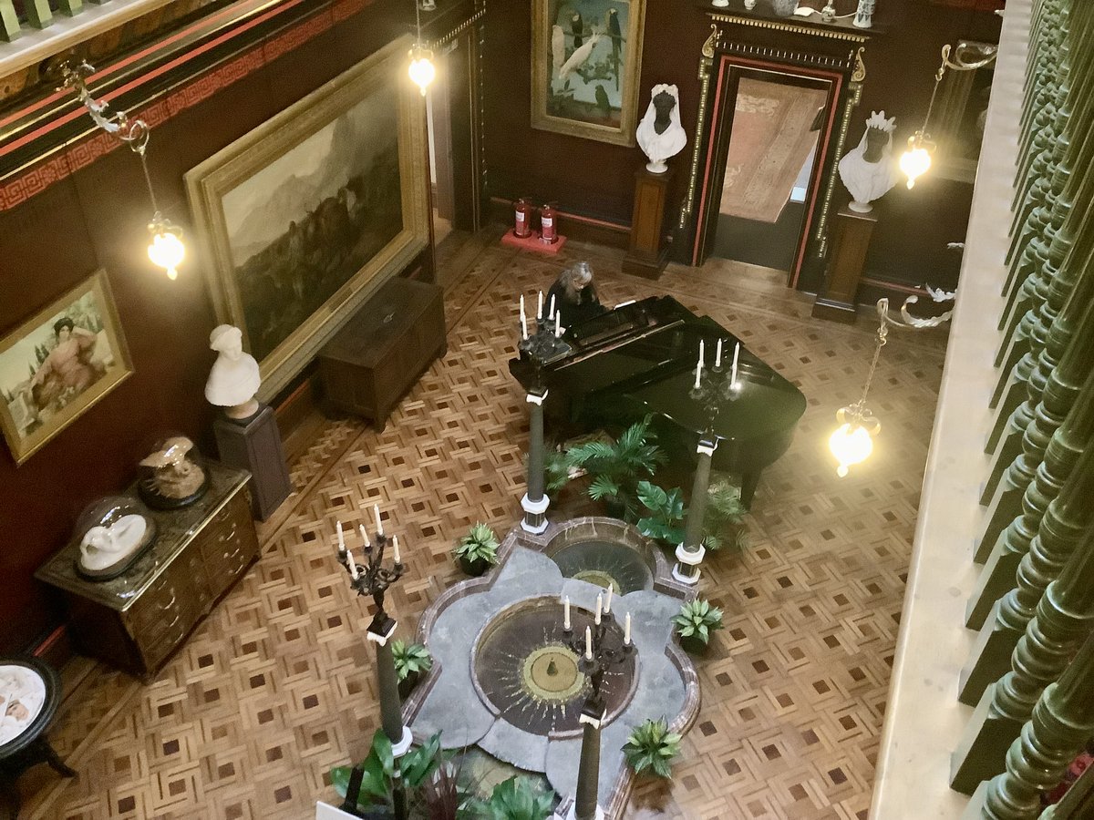 GCSE fine art and photography students also visited the stunning Russell-Cotes museum <a href="/Russell_Cotes/">Russell-Cotes</a> to gather images and inspiration for their work. #arttrip #gcsephotography #gcsefineart #russellcotes #museumtrip