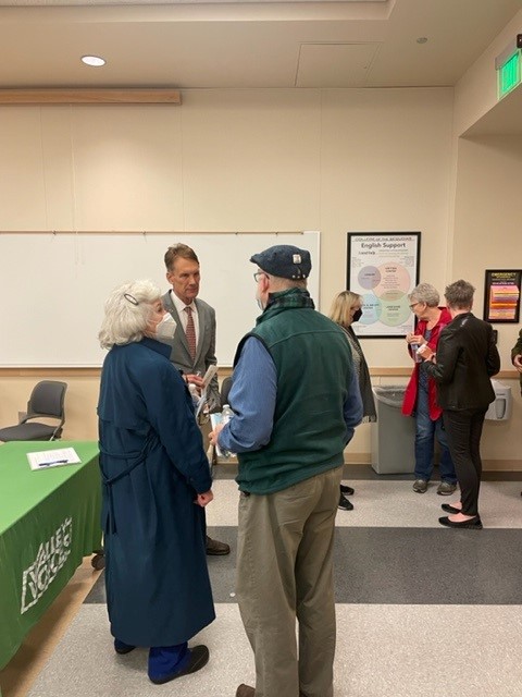 ChrisMathysCA21's tweet photo. Thank you Valley Voices for hosting and inviting me to the Kings County candidate forum. 
https://t.co/pk4imSskoD https://t.co/Y9R2x3dn8d