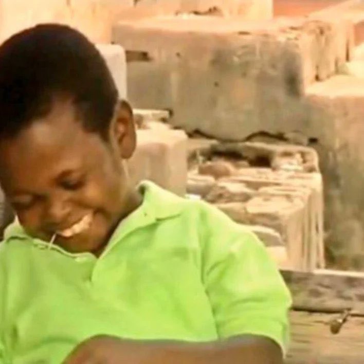 Abdulilu1's tweet image. Dazu Naje Gidan Abokina Yacemun Gashi Basu Gama Abinci Ba, Nace Muka Jira Npower Ma Ballatana Abinci.🤣💔😂🤷♂️