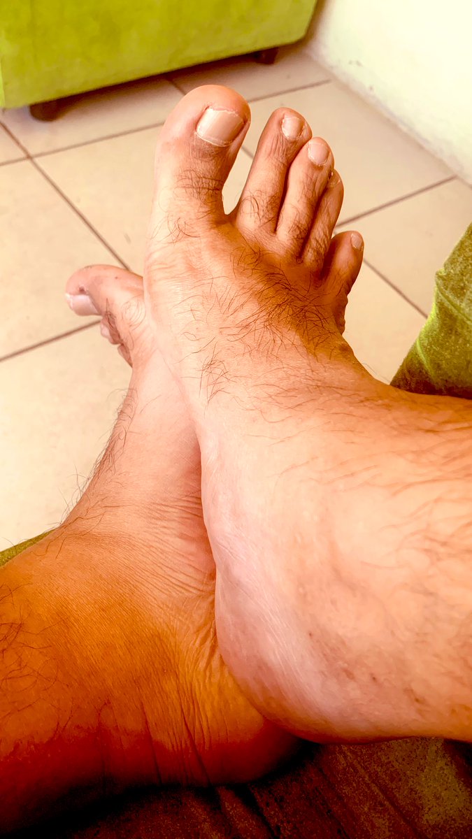 FeVersatil's tweet photo. Para l@s fetichistas😍😍❤️‍🔥❤️‍🔥aquí estoy por calle al volcán hay vean si nos hacemos cosas ricas, hay me dicen. https://t.co/6mPSra7T9d