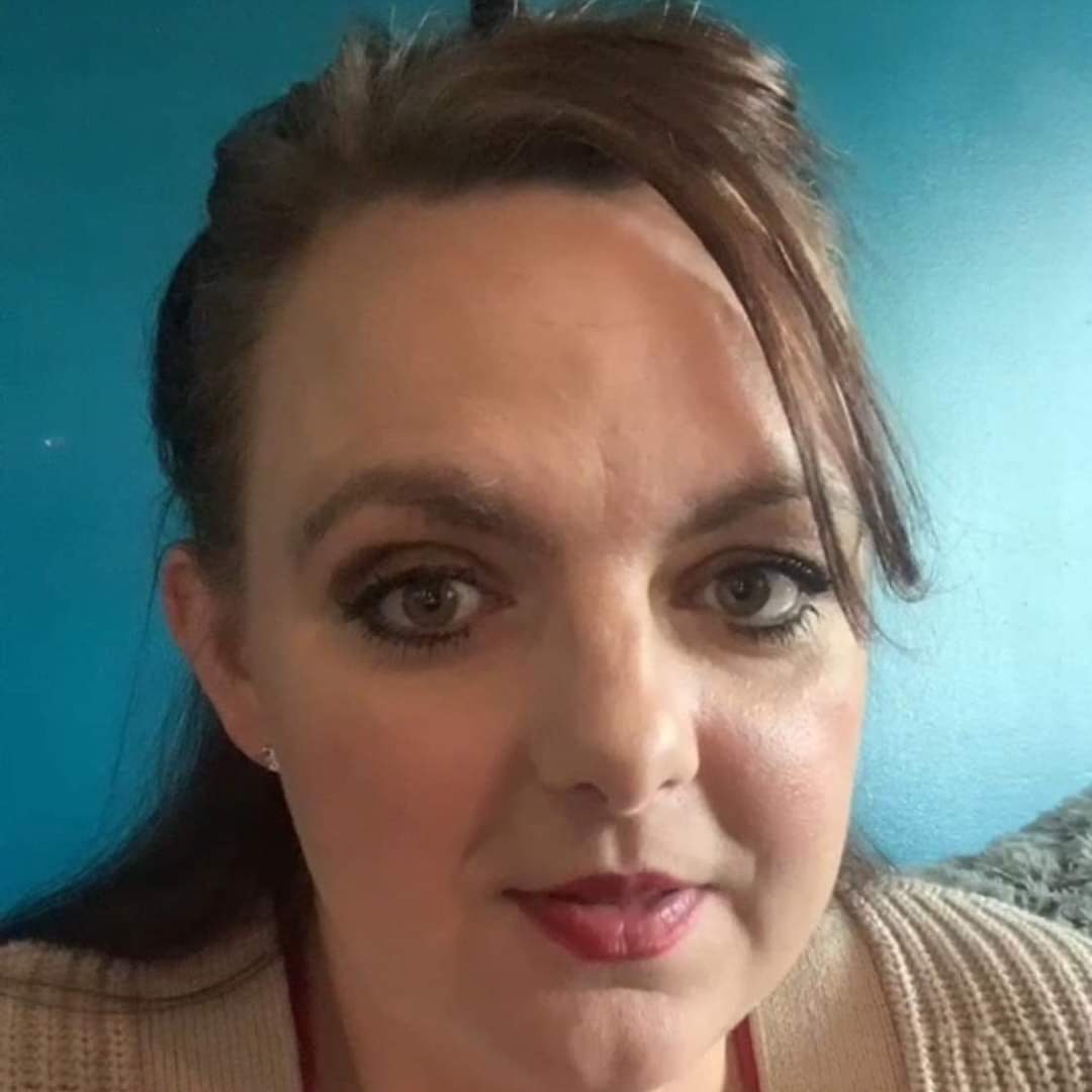 Chantelle Grayston

This woman was kicked out of our community for stealing, over 30k. 500 from myself personally, and another 2k from a fund that I had set up to help people. As well as many others.  We honestly just wanted to get away from her cancerous and toxic behavior, but