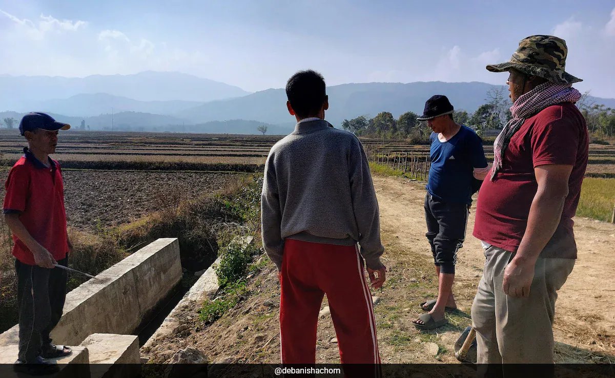 In Manipur's 'Killing Fields', Farmers Can't Tend To Crops Within Gun Range
ndtv.com/india-news/in-…