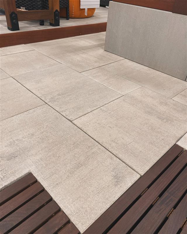 WOW... Papyrus.

If you are in #Calgary, go check it out at the Calgary Home &amp; Garden show at the @ProjectLandscape booth 

#BelgardCanada #Papyrus #BelgardOutdoorLiving #CalgaryHomeShow #YYC