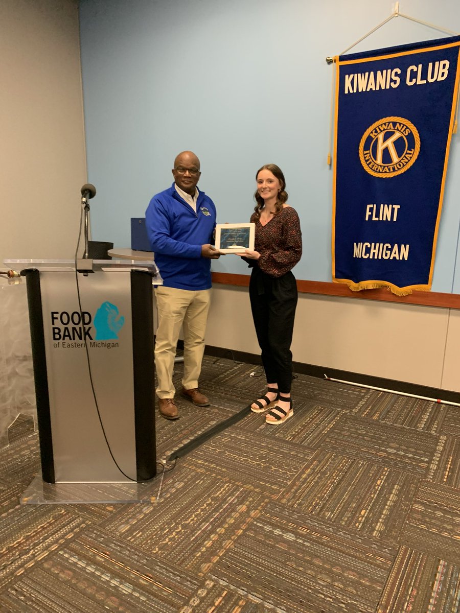CoachDocCutty's tweet photo. Congrats to @EvalynCole4 - Flint Area student- athlete of the month!   #ProudCoach #MMACStrong https://t.co/50crm8p2T7