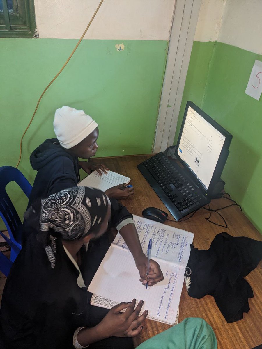 ruth_bulyaba's tweet photo. During night preps students at @Kyouthcentre seize the opportunity to engage in independent research. With a focus on hands-on learning and cultivating critical thinking skills we are dedicated to preparing students for success in the digital age. @nationallib_ug @EIFLnet https://t.co/VwHn5Lv6AO