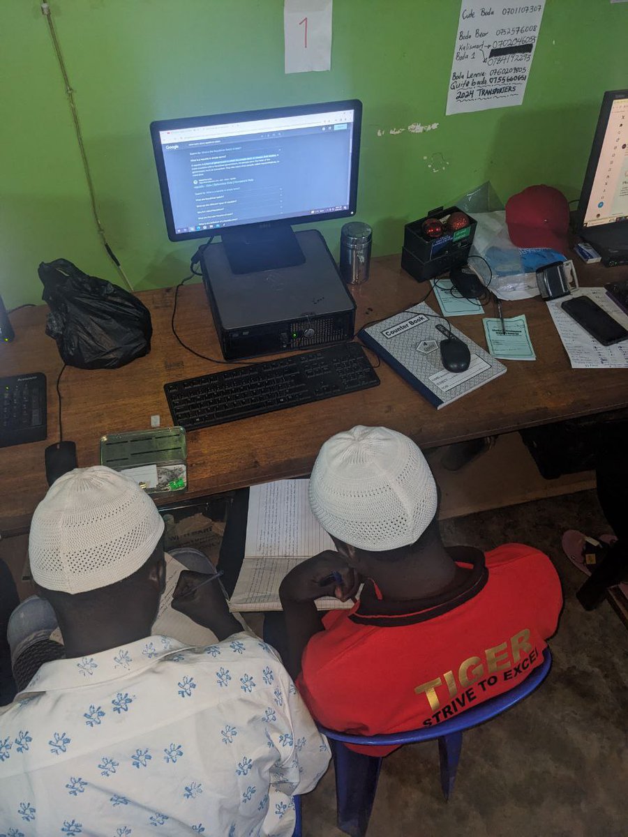 ruth_bulyaba's tweet photo. During night preps students at @Kyouthcentre seize the opportunity to engage in independent research. With a focus on hands-on learning and cultivating critical thinking skills we are dedicated to preparing students for success in the digital age. @nationallib_ug @EIFLnet https://t.co/VwHn5Lv6AO