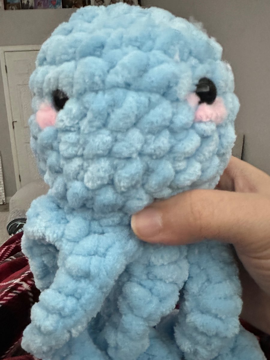 noradaisy143's tweet photo. Her final product. I love her projects. #daughter #crochet https://t.co/CLWN4WmZr7
