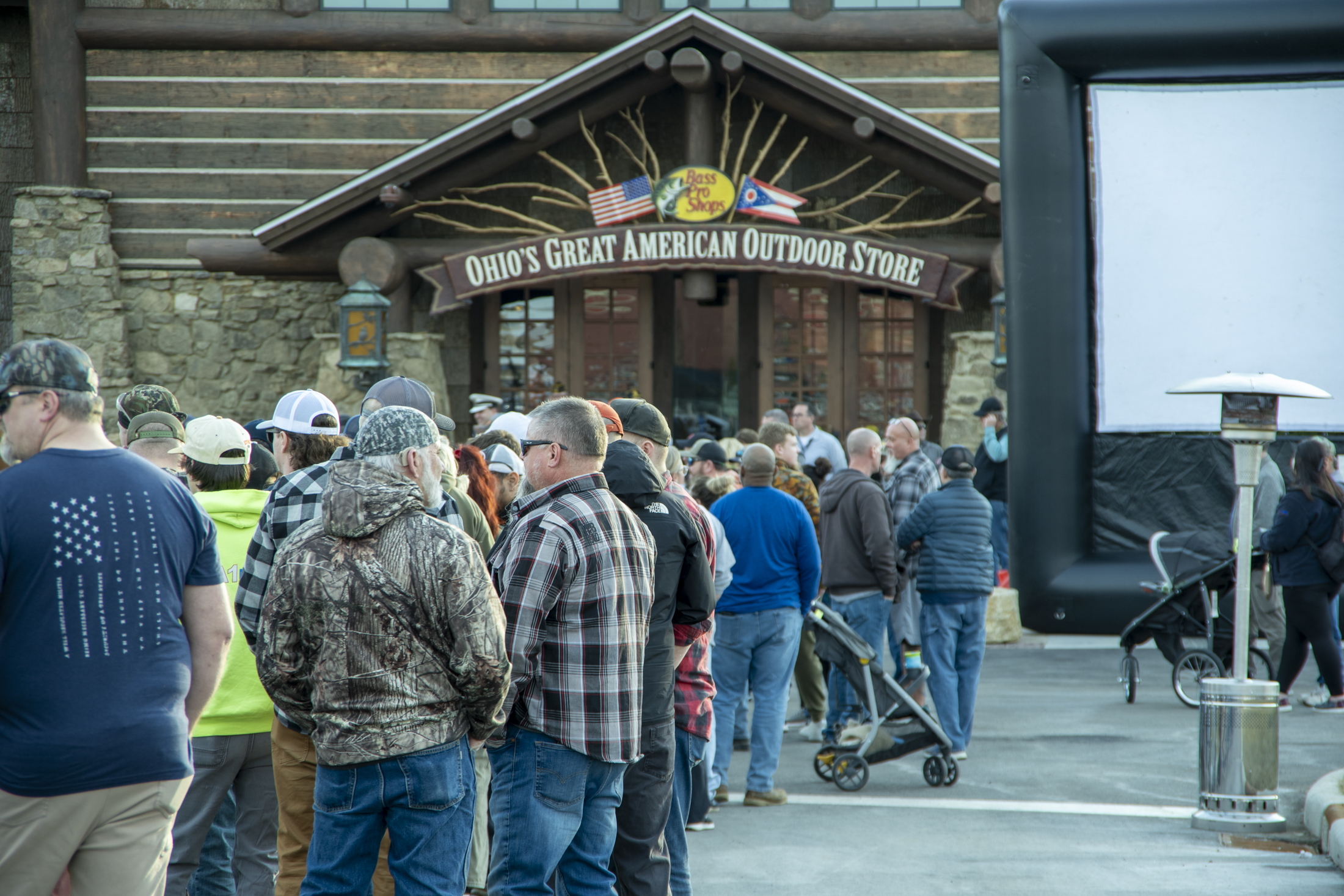 West Chester Township on X: Nice catch! 🎣 @BassProShops is open for  business at 5951 Bass Pro Drive, West Chester, OH 45069   #WestChesterOH #BestPlacestoLive   / X