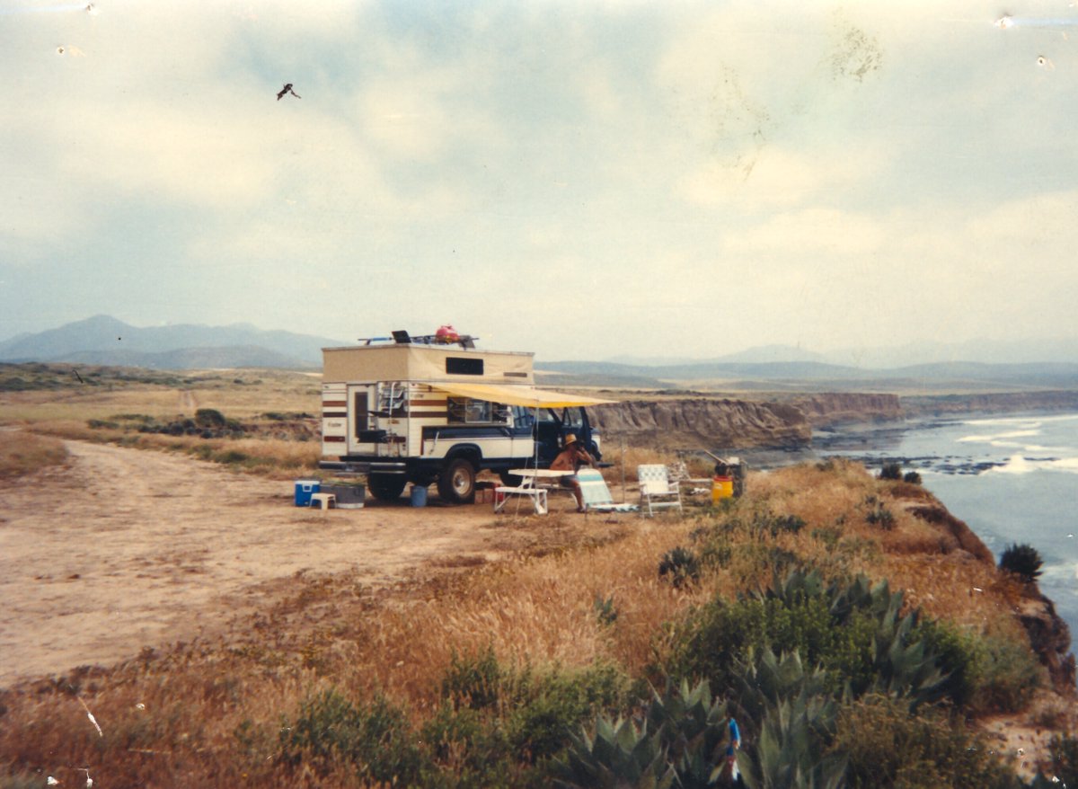 80’s Surf Camp
#vintagefwc #vintagefourwheelcamper #vintagetruckcamper #vintagecamper

fourwheelcampers.com