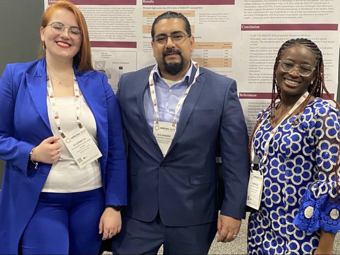 BKLNcollegeCASE's tweet photo. Here's another throwback to @ABRCMS in Phoenix, Arizona! Check out our fantastic students, showcasing their faculty-mentored research 🔬 🥼#brooklyncollegecase #ABRMCS2023 #scientistinthemaking #STEM #research https://t.co/hFw7MNEzE6