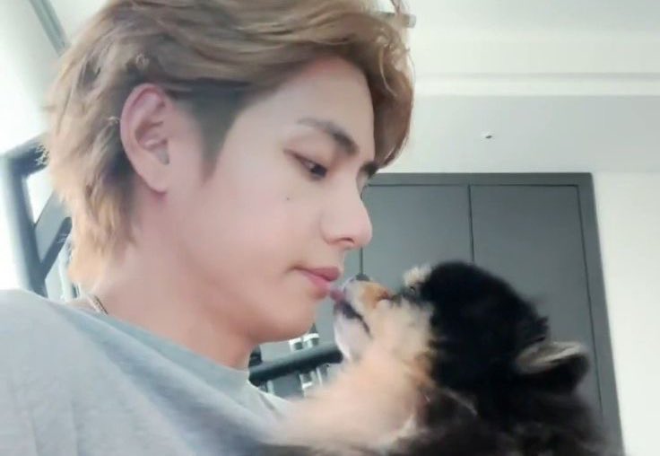 taeteluv_'s tweet photo. <3 https://t.co/lAn0yHcYj8