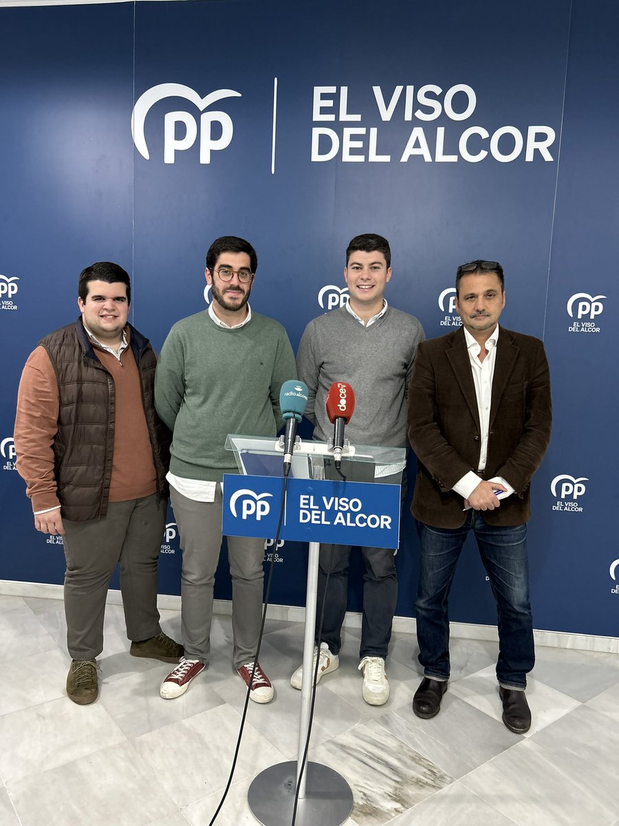 PP_VisodelAlcor's tweet photo. ⚠️Es importante entender que la juventud de hoy demanda y merece mucho más.

🤦🏻‍♂️Pedimos al Equipo de Gobierno, que de una vez, se tome en serio las políticas de juventud. https://t.co/owq01AoEBR