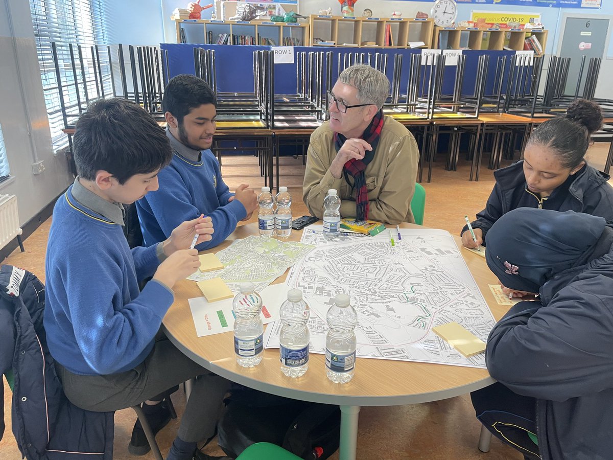 Shaping the Future! ✨ @sdublincoco @moylepark @Colaistebride @ScoilAine Sacred Heart Sruleen & Colaiste Chillian 💡 #studentvoice  #studentleadership