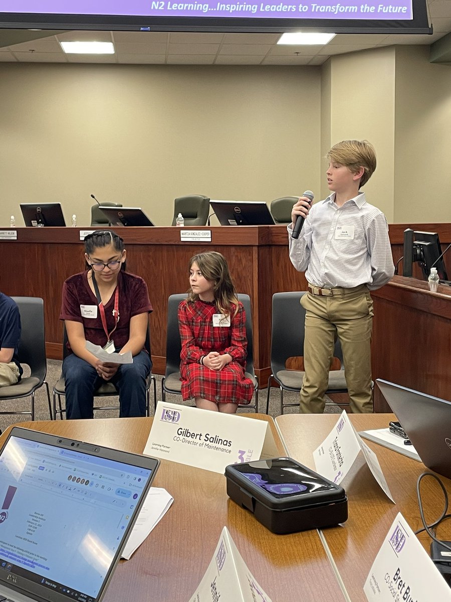 Thank you to our Fabra fifth graders who participated in today’s student panel during the district’s administrative professional learning session. Giselle, Elise, and Jack did an incredible job of answering questions and sharing more about their experiences in and out of school.