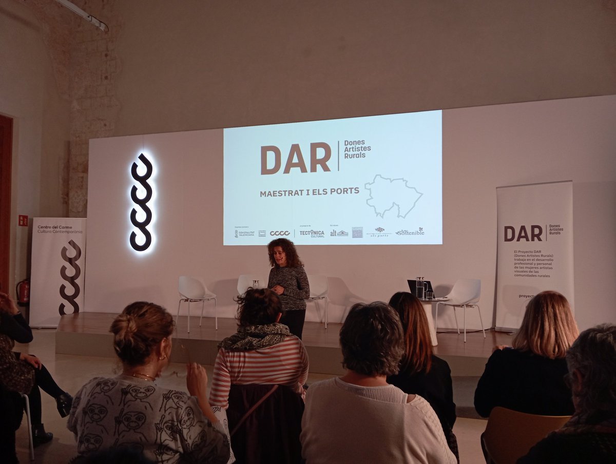 Estamos en la presentación del proyecto #DAR, impulsado por @tectonica_ac, en el <a href="/ConsorcioMuseos/">Consorcio Museos CV</a>.

¡Mroyectos muy muy interesantes!