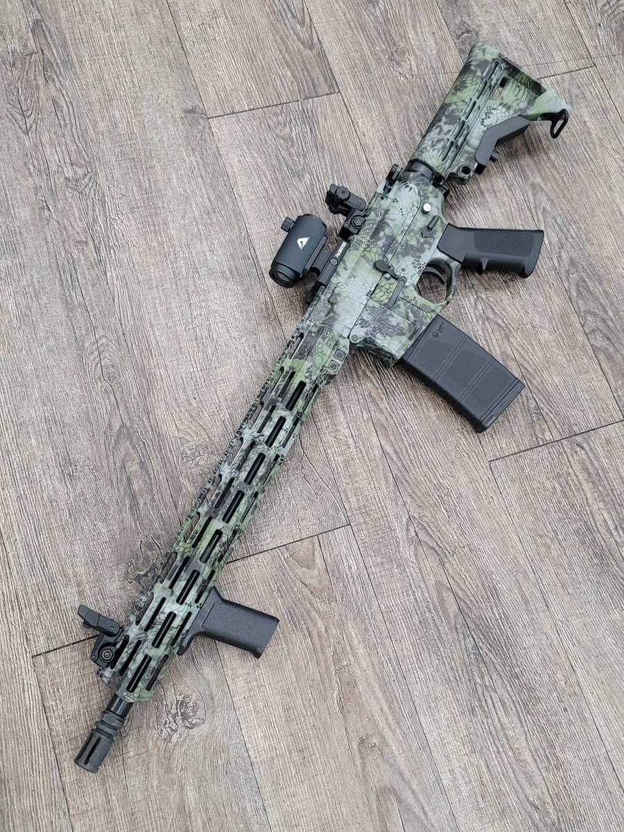 Highland Guns tweet media