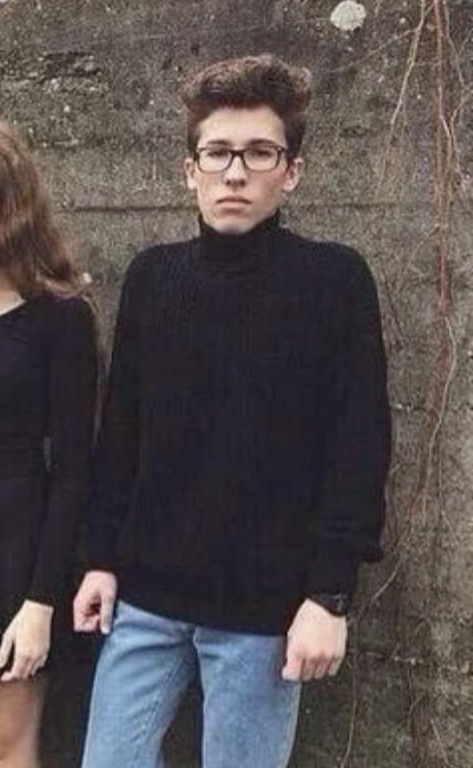 trilloccuh's tweet photo. This me at the Joyce Manor concert next month https://t.co/9ZkAvuJqJU