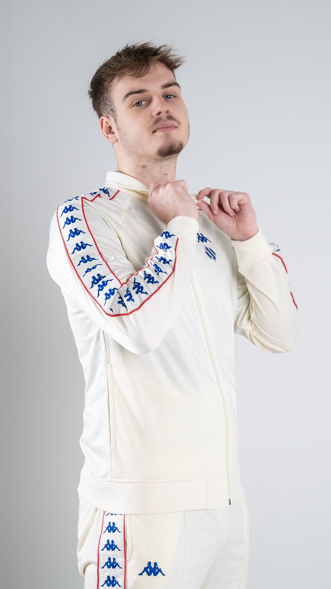 M0nkey M00n (@m0nkeym00n) on Twitter photo Hello tout le monde !
👕Pour fêter la reprise des RLCS, je vous fais gagner un ensemble héritage BDS x Kappa !
Pour participer : 
➡️ Suivez <a href="/TeamBDS/">Team BDS</a> et <a href="/M0nkeyM00n/">M0nkey M00n</a> 
👍 Likez ce tweet 
🔁et Retweetez-le !
Le gagnant sera sélectionné dimanche à 18h !
Bonne chance à tous ! Hello tout le monde !
👕Pour fêter la reprise des RLCS, je vous fais gagner un ensemble héritage BDS x Kappa !
Pour participer : 
➡️ Suivez <a href="/TeamBDS/">Team BDS</a> et <a href="/M0nkeyM00n/">M0nkey M00n</a> 
👍 Likez ce tweet 
🔁et Retweetez-le !
Le gagnant sera sélectionné dimanche à 18h !
Bonne chance à tous !