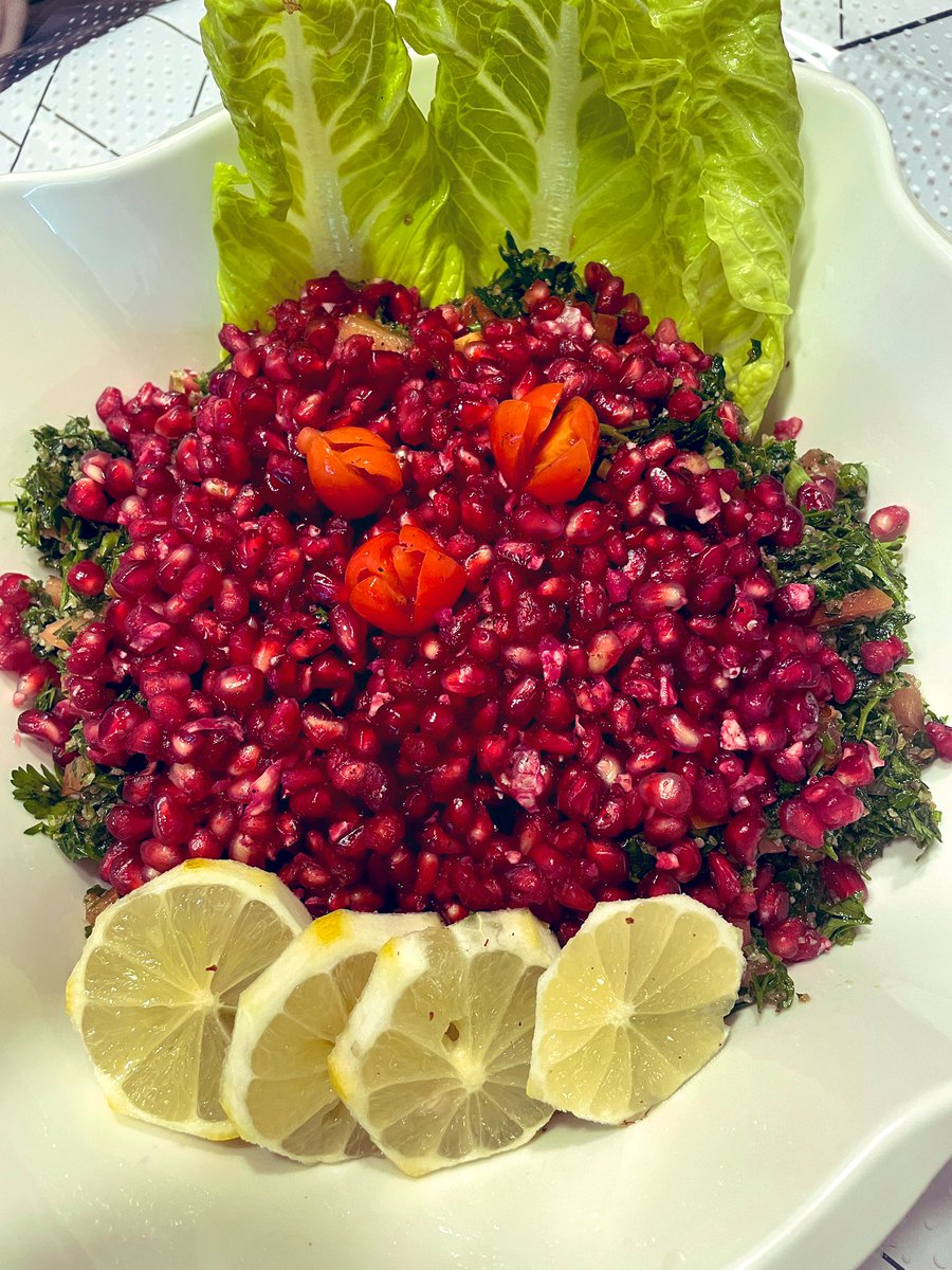 #hanouda_recipe😋😋 #cookedwithlove #homemadewithlove 
 #healthyfood #healthylifestyle #foodstagram #foodlover #chocolate #foodblogger #sweet #lebanon #instafood #beirutlebanon #ksa #lebanon #viral #recipe #explore #explorepage #وصفات_سهله #وصفاتي#وصفات_لذيذه #وصفات_طبخ# #اكسبلور