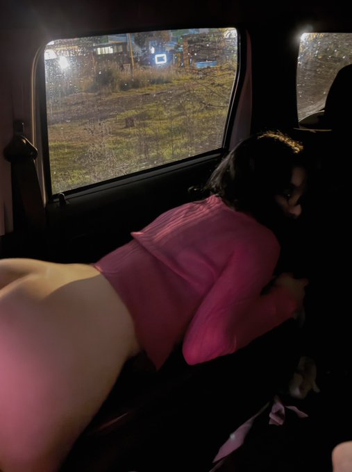 FIRST DATE ARABADA VERDİM 🥺 https://t.co/YJw30LYO5a