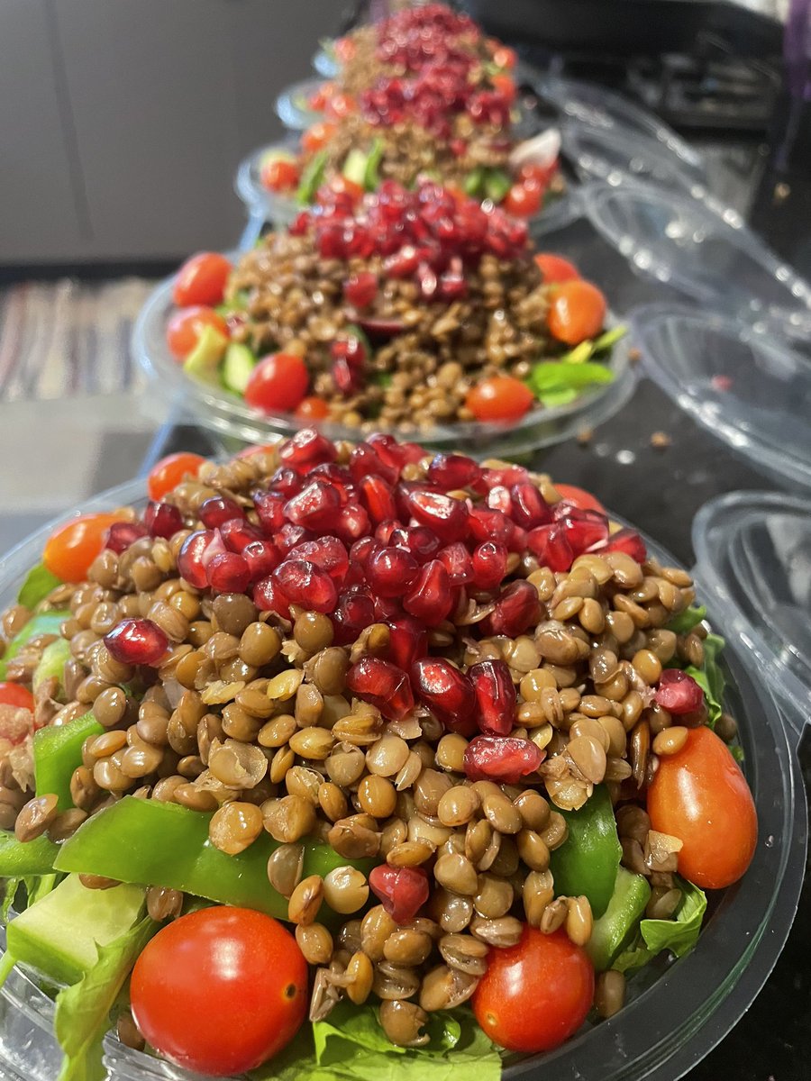 #hanouda_recipe😋😋 #cookedwithlove #homemadewithlove 
 #healthyfood #healthylifestyle #foodstagram #foodies #foodlover #foodblogger #sweet #lebanon #instafood #beirutlebanon #beirut#uae #ksa #lebanon #viral #recipe #instadaily #explore #explorepage #وصفات_سهله #اكسبلور