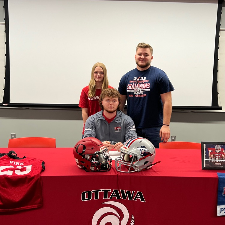 OHSActivities's tweet photo. Congratulations to Zetan Vink for signing to continue his education and football career at Mid America Nazarene. 

#cyclonepride https://t.co/25a5mPBlrH