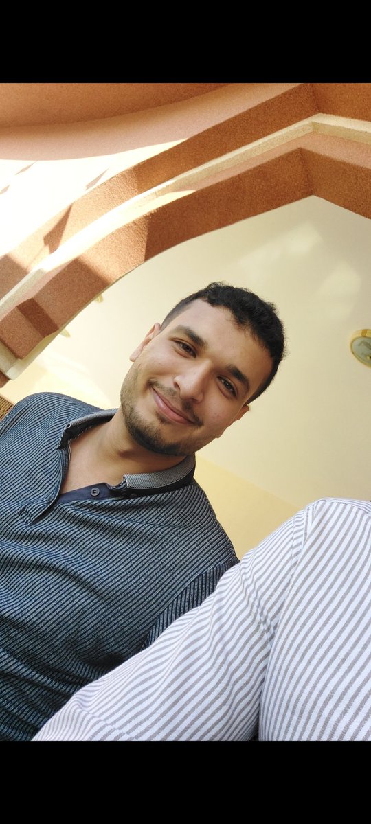 SbakhiAs's tweet photo. لمين سبتني يا صاحبي؟
هدّيتني يا خالد، أنا أول مرة أحس بشعور زي هيك يا صديق
نزلت عالبلد اليوم عشانك والله أروح أجيبلك الأدوية اللي طلبتها مني 
بدي أشوفك لسا يا حبيبي ونعمل اللي كنا نخططله بعد التخرج 
ليش هيك سبتني ورحت؟
يا رب صبرني يا رب 
يا رب قلبي بتقطع يا الله https://t.co/3BPgrNjY4S